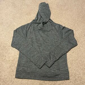 YOGALICIOUS WOMEN’S SIZE LARGE HOODIE